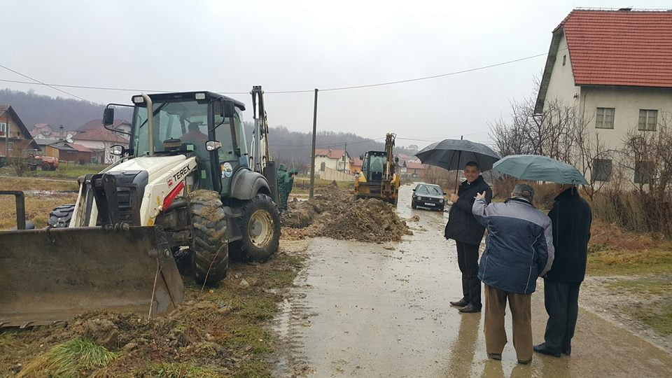 Detalj sa izrade kanalizacije u Tutnjevcu