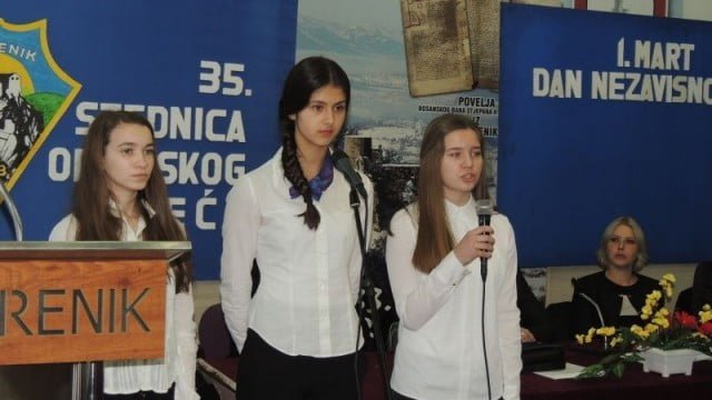 Prigodni program su priredili učenici Prve OŠ Srebrenik i OŠ Duboki Potok