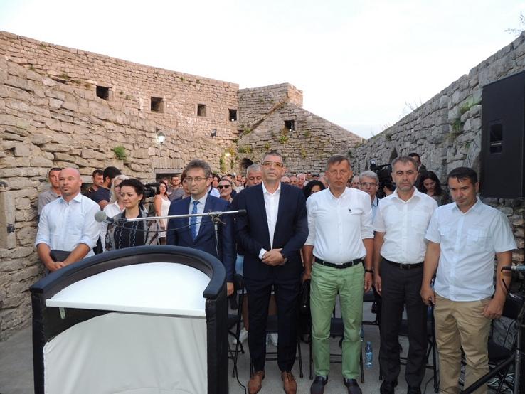 Ogus za web