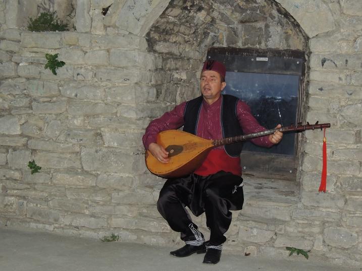 saz