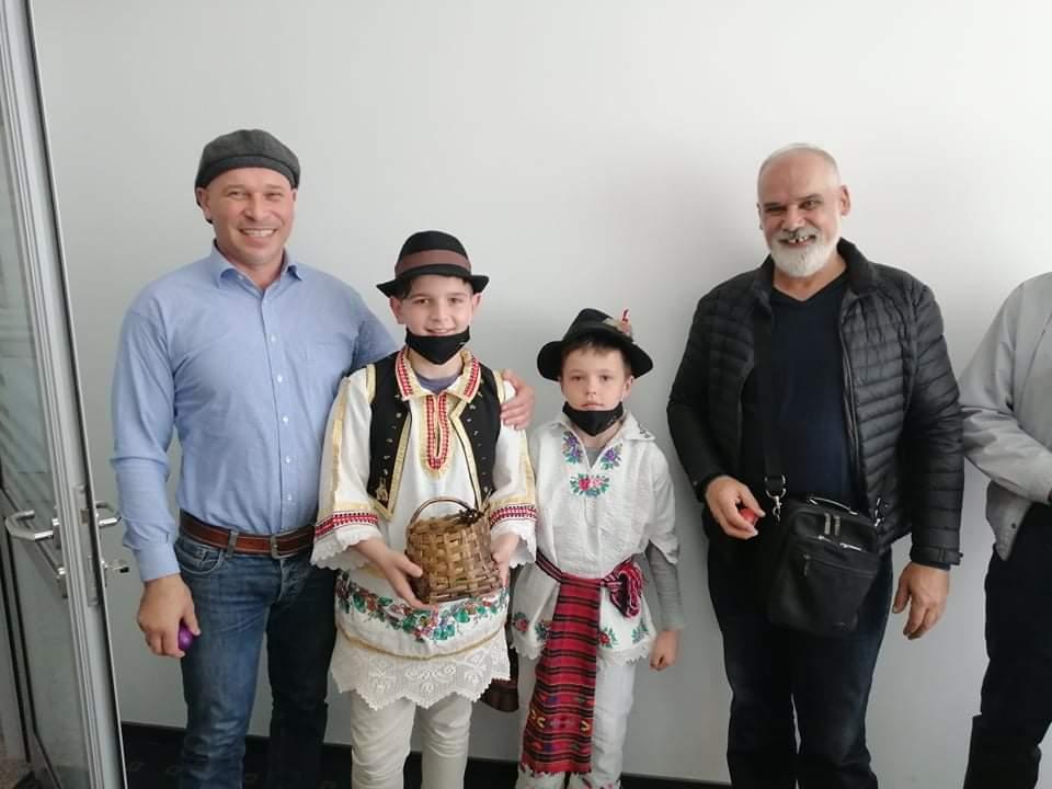 podjela obojenih jaja1