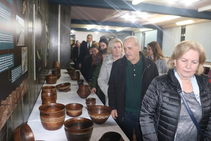 ogus stari hrast izlozba