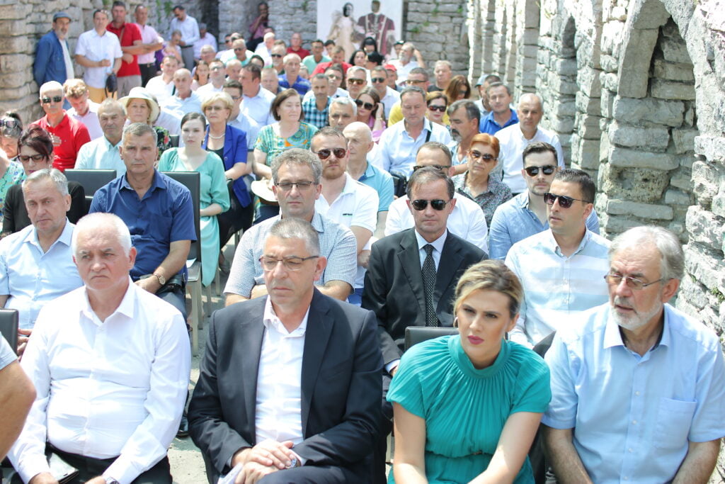 gradina GV